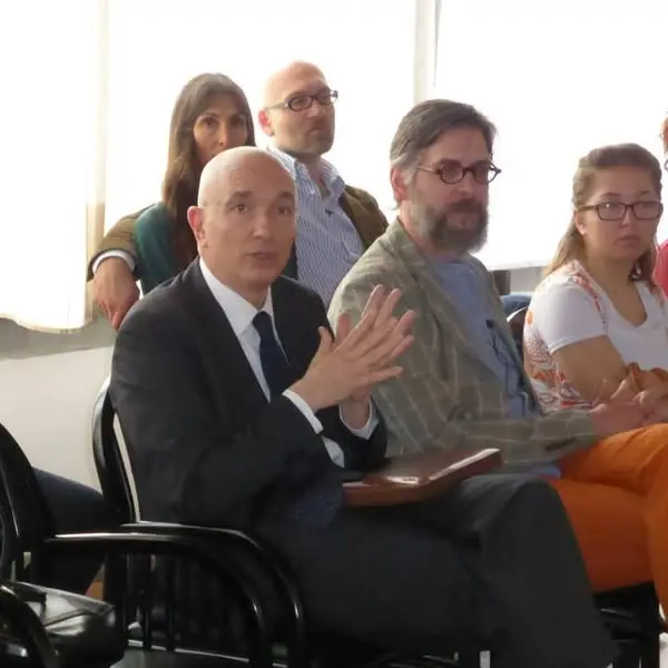 Me to We Style: Building a Successful Social Enterprise: foto 7 di 21