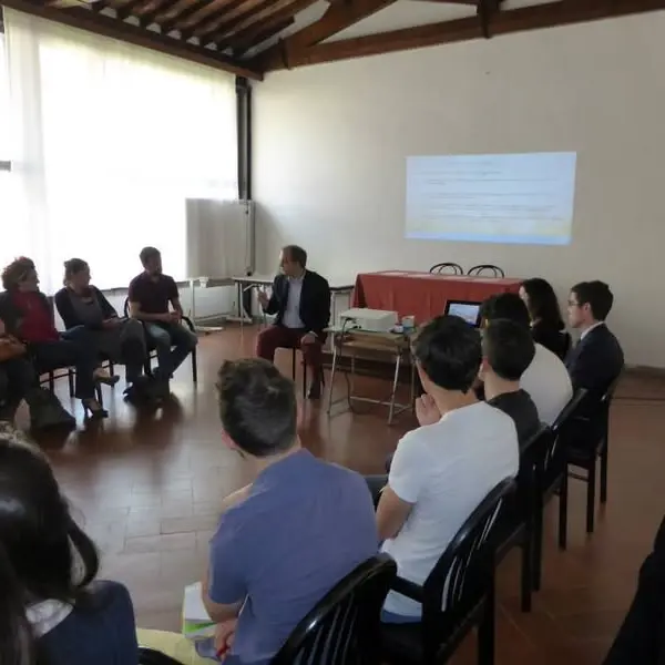 Me to We Style: Building a Successful Social Enterprise: foto 16 di 21